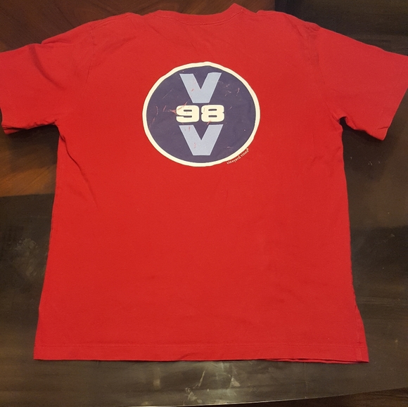 Vineyard Vines Basic T Shirt. Small. - Picture 2 of 6
